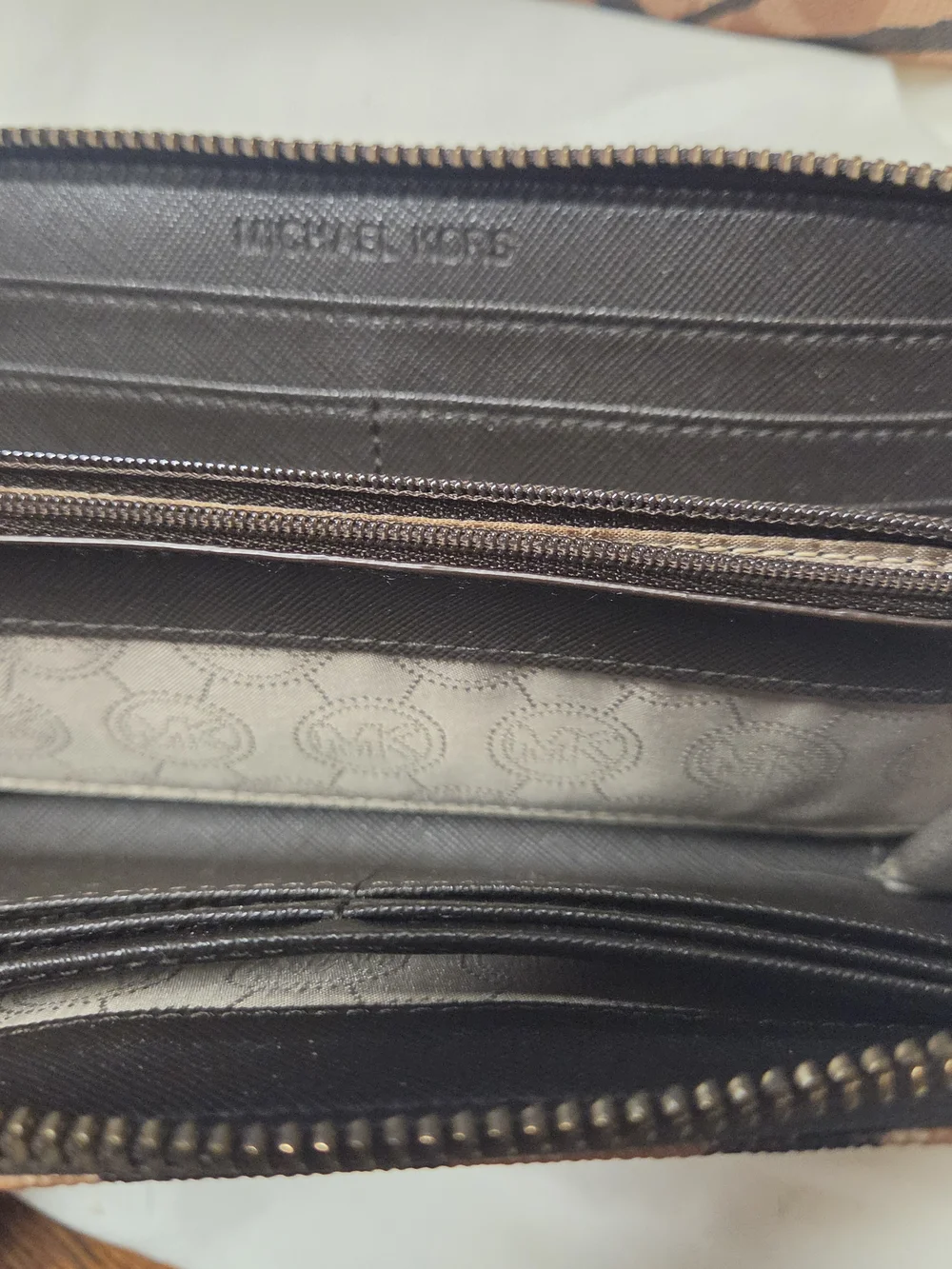 Michael Kors Zebra-Print Bag with Matching Wallet Laptop Travel Tote